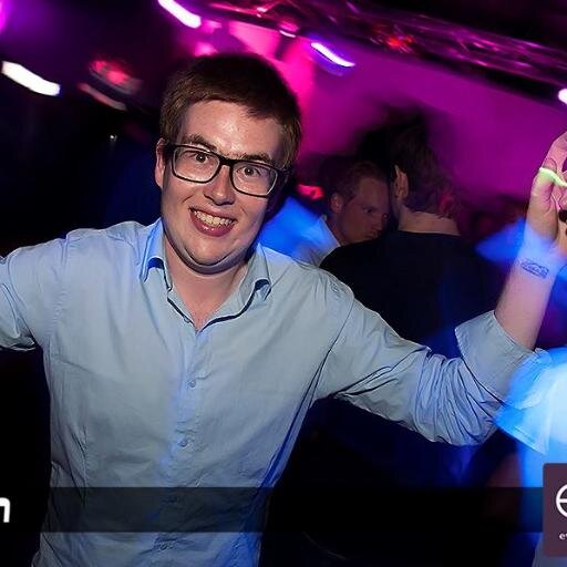 Robbankrok's profile picture. Efter att några fina, trevliga och snälla vänner frågat och frågat så har jag fixat denna!