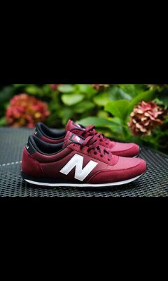 Zapatillas y gafas de todo tipo a buen precio y buena calidad, mas informacion por MD o por 620749046