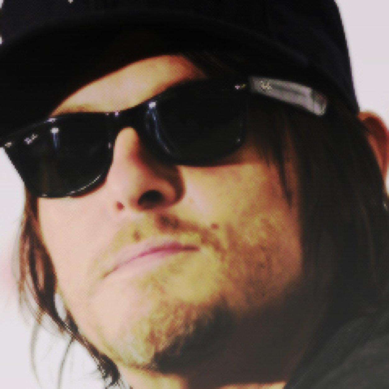 POR FAVOR...eu te dei FOLLOW GRATIS certo? Agora eu te peço,segue la no -----------@pottereedus------------
