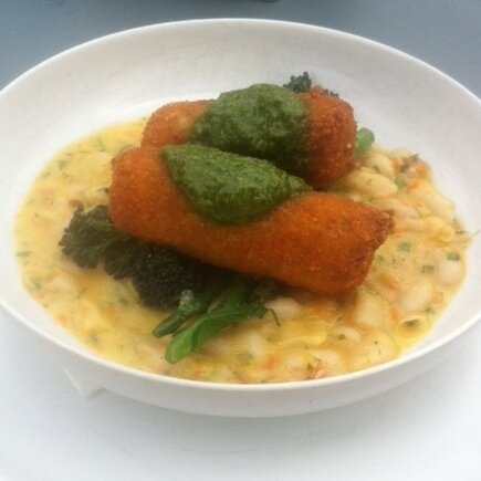 WeEat_WeTweet's profile picture. We Eat & Tweet & share our foodie thoughts with you. Sometimes real time, often after. Keeping restaurants on their toes. honest reviews in 140 characters #WEWT