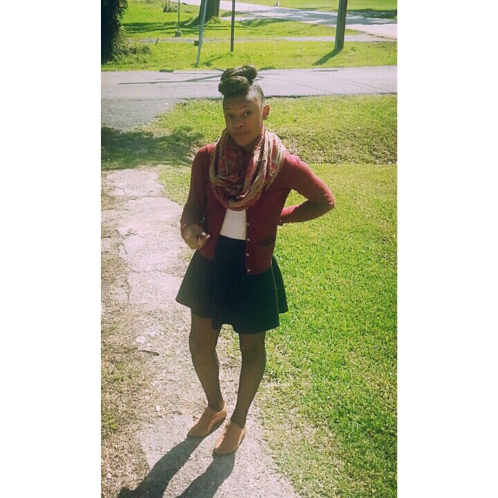 New Twitter , need followers .