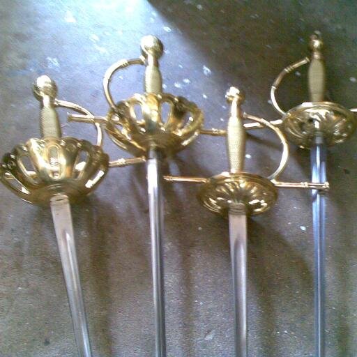 Action Coordinator. Fencing Stunt.Trainer Coaching. Actor. Stunt Performer. Theater Shows. Events.  Paris France E.U