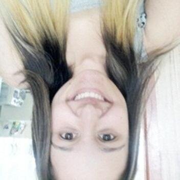 reveriesofme's profile picture. 