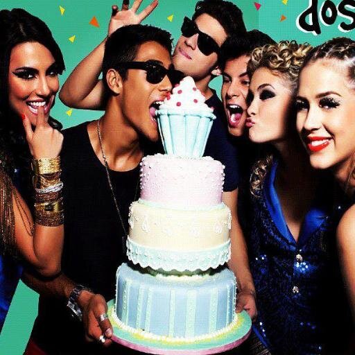 Amo Sophia,Mika,Chay,Mel,Thur e Lua!!
Seguii de volta..Ou unfollow