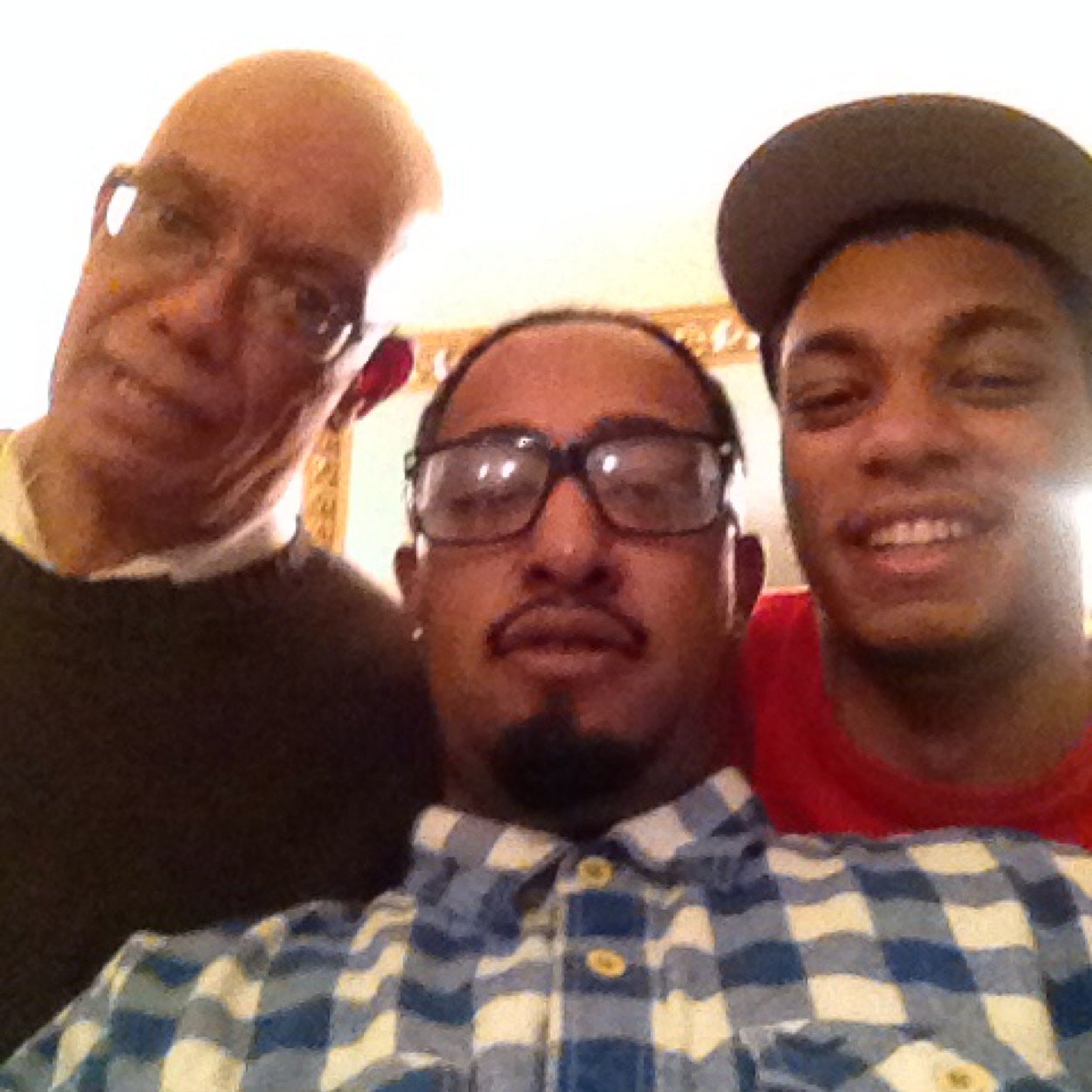 25 and ima young black male who is all about his currensy!!! #FAMILYOVERERYTHANG!!! If you wanna get to know me DM me!!