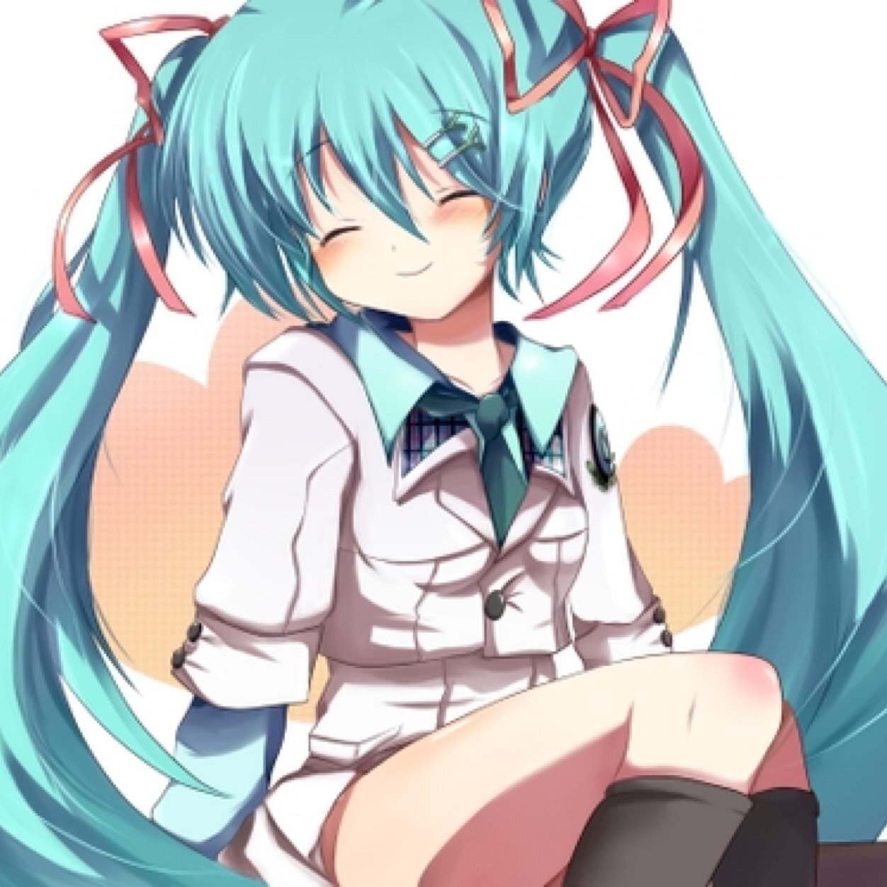 I'm just a normal school girl that love everything and everyone and I'm in love with @Darren_shan01, he's the alone one for me!#RP#Taken#Shy