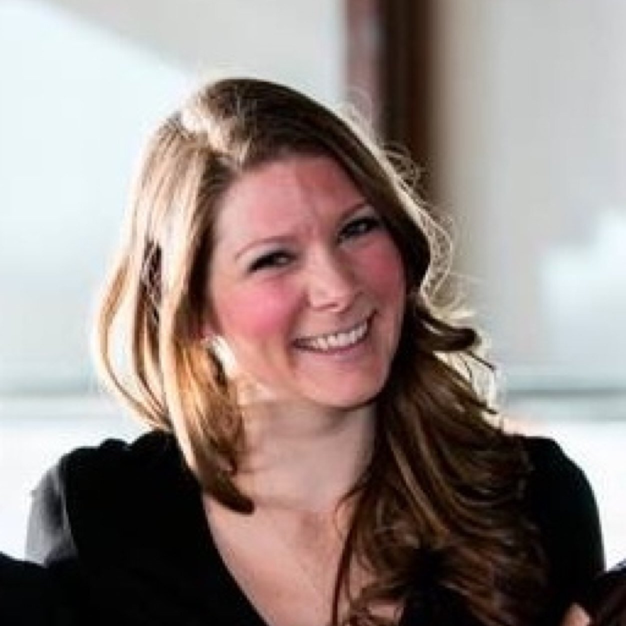 elletelfer's profile picture. Director of Marketing at ICEsoft Technologies. Foodie, Fitness Fanatic, Hockey Fan, Optimist, Storyteller. Opinions are my own.