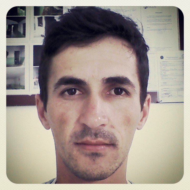Para conhecermos os amigos é necessário passar pelo sucesso e pela desgraça. No sucesso, verificamos a quantidade e, na desgraça, a qualidade.