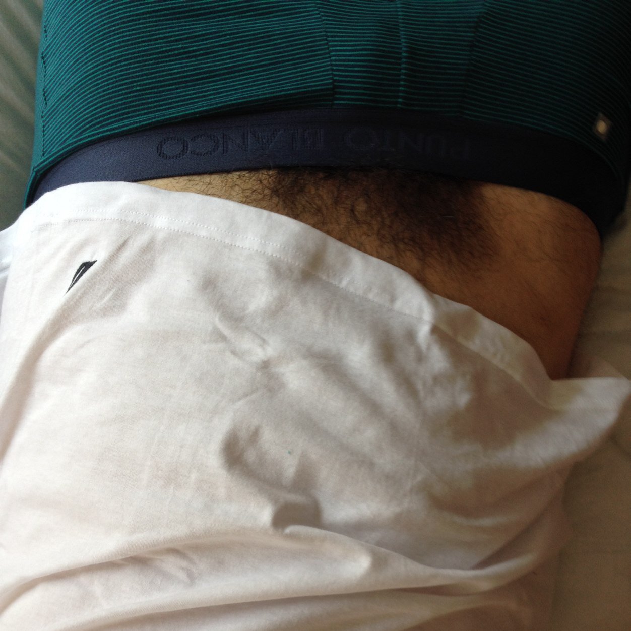(18+) Decidido a excitar el morbo de todos, sin intención de acostarme con todos...mi corazón y fidelidad sólo de uno será! Buen amigo. Sólo hombres masculinos