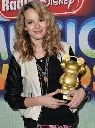 I ♥ BRITGIT MENDLER♥♡♥♡♥♡...
