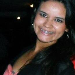 Sou uma Cearense em terras Pernambucanas;
Estudante de letras;  2,0 ;
É maravilhoso encontrar nosso lugar no coração de Deus