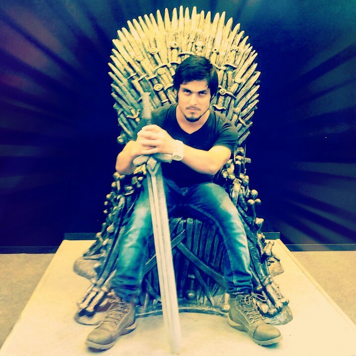 Engg Student//Cars//Movies//Fair player//Artist//Love music-Singing//GAME OF THRONES