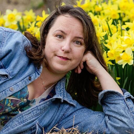 bethsawickie's profile picture. Artist. Writer. Thriver! I create mandalas, do nature photography and write to inspire. Promoting connection to nature, self and overall wellness.