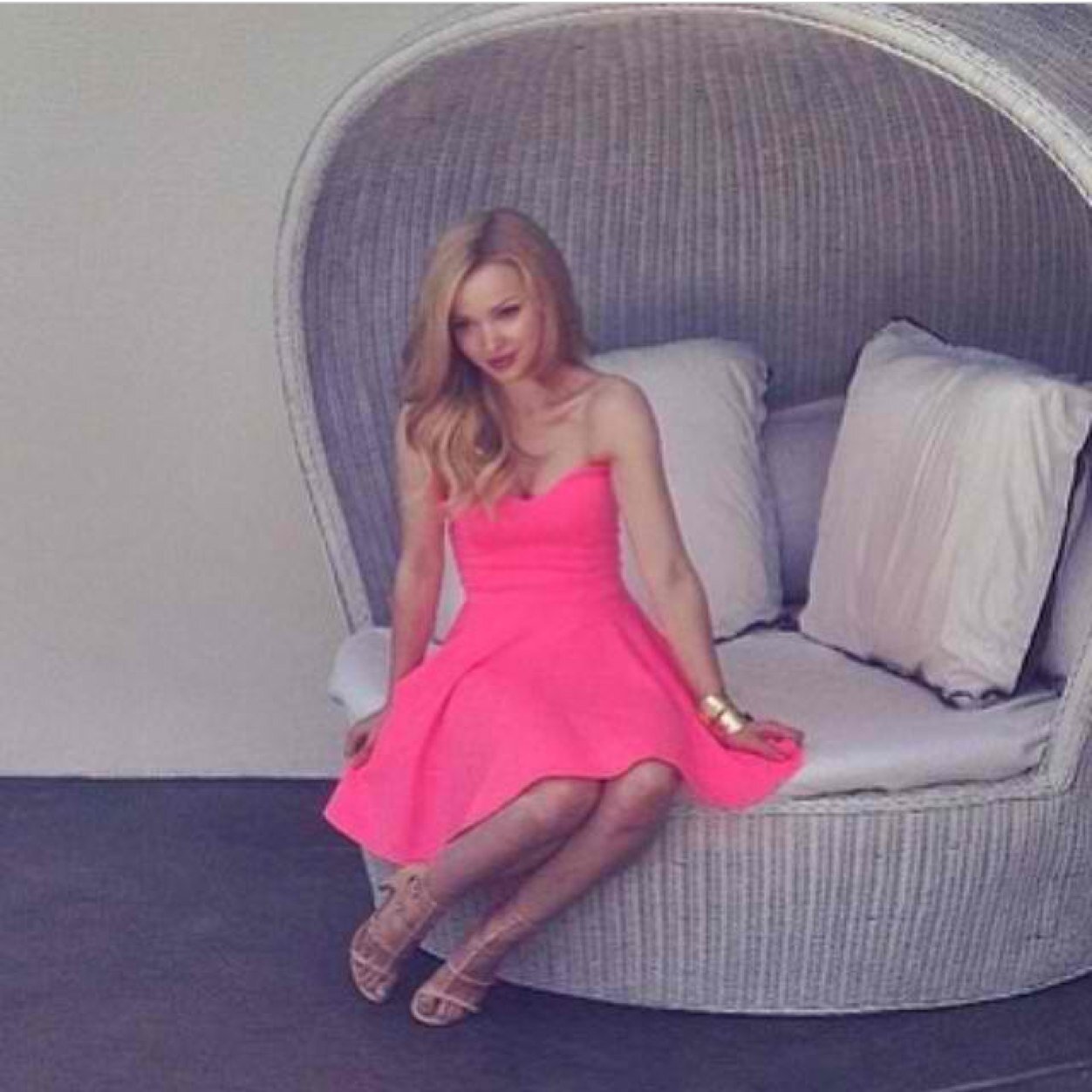 Twitter Dove Cameron nude photos 2019 Twitter Dove Cameron nude photos 2019
