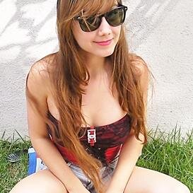 segue você

me segue?ñ se preocupe,smp estarei tweetando!  Pergunta http://t.co/mFhEIhlV8l add meu fece https://t.co/Z9aXbur8k8
