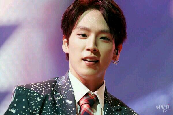 B.A.P Himchan  非公式bot