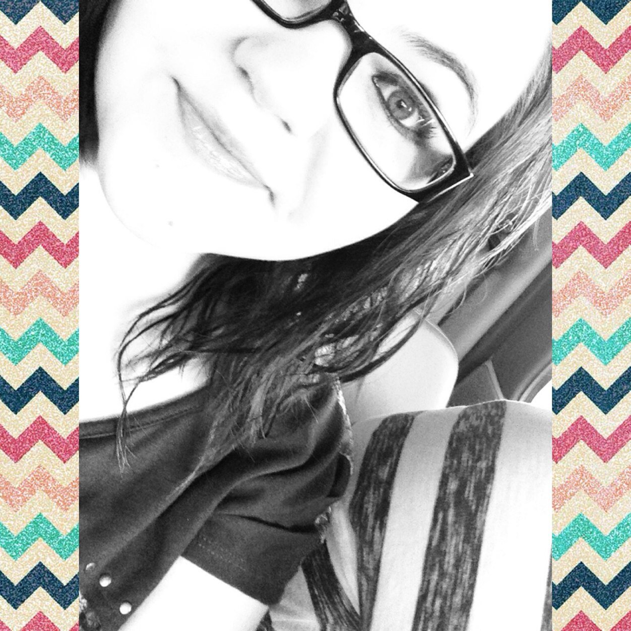 Hey! Im Callie! Im 13 and I live in Tennessee! Im VERY outgoing! I love Justin Bieber! And Austin Mahone of course! And O2L are my life!