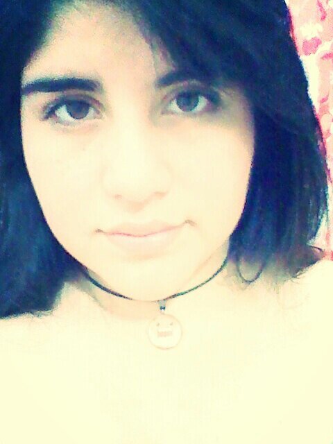 I am a tender and funny girl, I like to play guitar, I also like making new friends..thanks for reading my biography taste 3