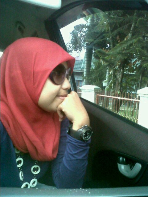 04041993. Hidup ini indah apabila kita bersyukur. :)