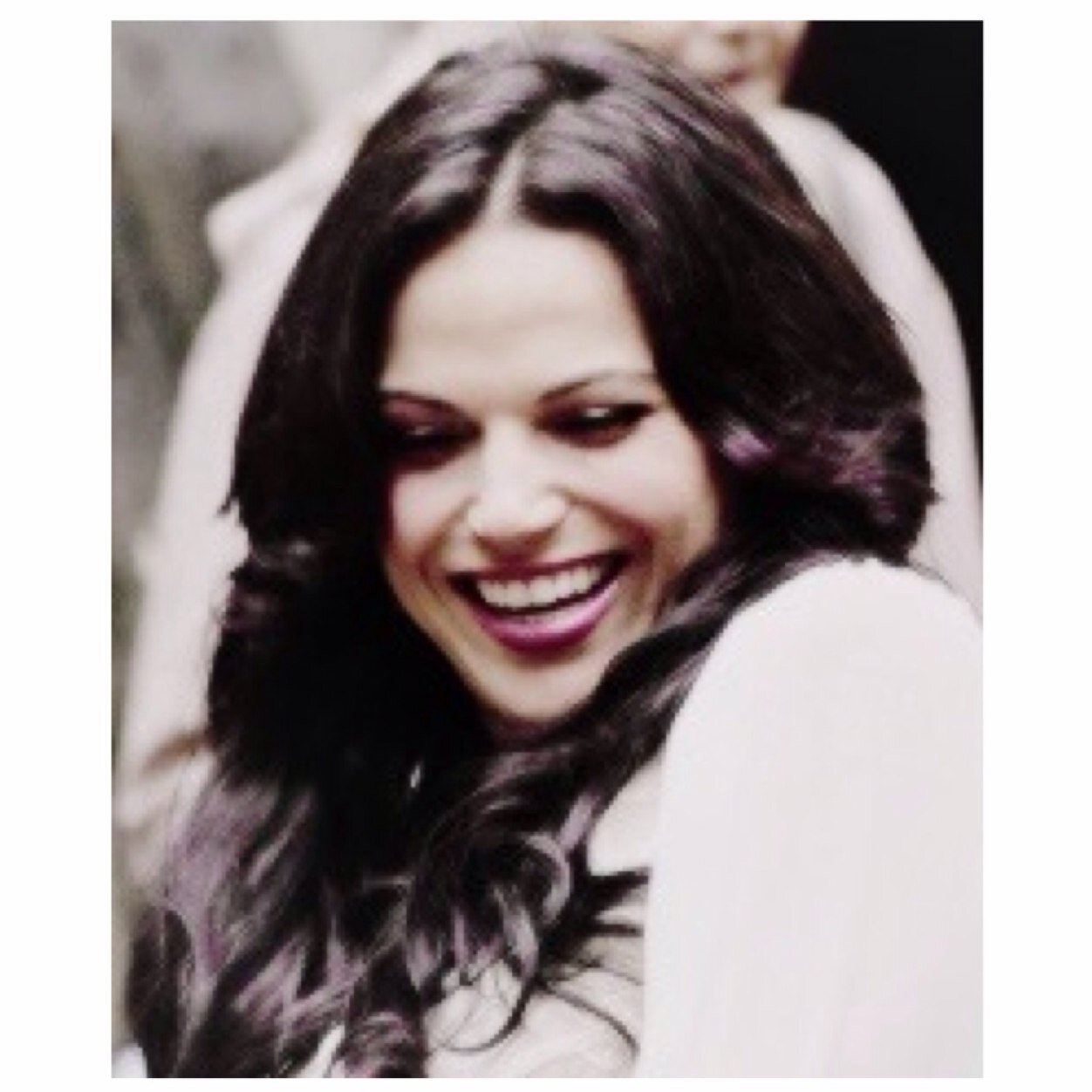 regina mills deserves happiness (with emma swan)