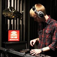 James Barrett (@keepsakesish) 's Twitter Profile