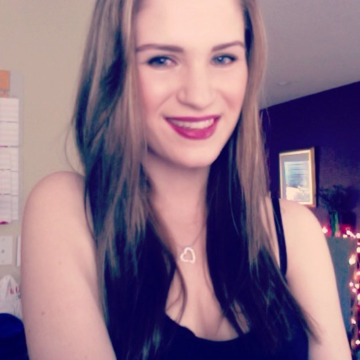 rachv1992's profile picture. If you are patient, life will teach you what is important