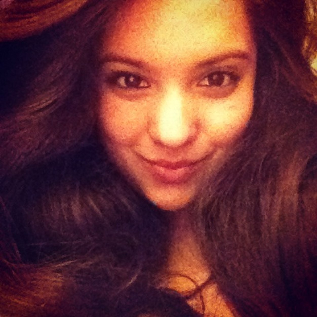 GemmyLouisee's profile picture. Healer of wounds and hearts. Lover of tea and sunshine.