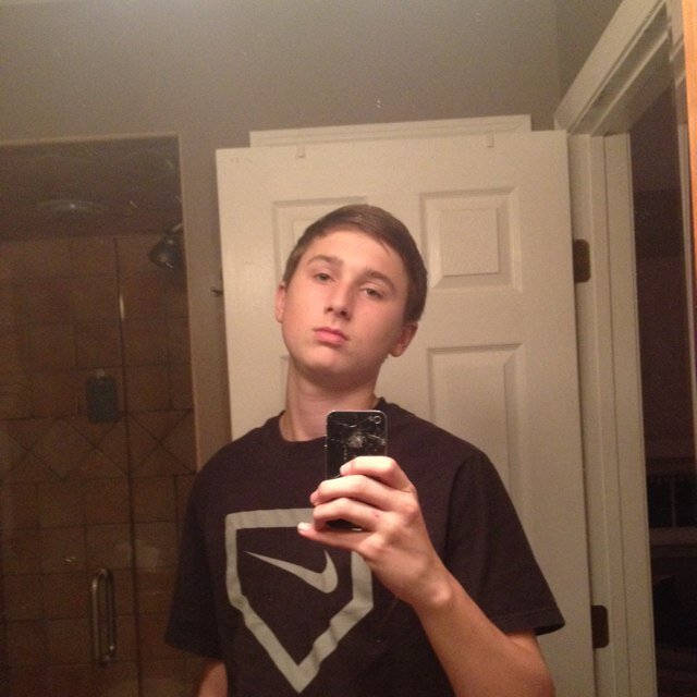 ND sophomore

West Side Knotwell