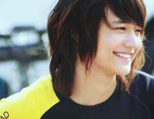 Tampang belati.. Tp Hati maLAiKaT.... Wkwkwkwkwkwk....