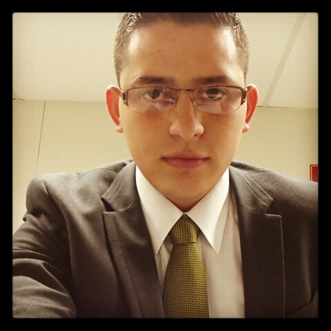 Famoso, carismático, humilde, sabio y Santo! Ese es Jesús, yo soy José.