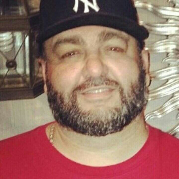 peterose75's profile picture. 