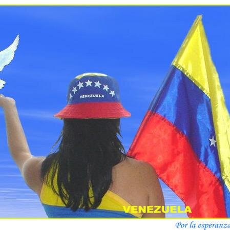 celly_sotto's profile picture. El que no lucha por lo que quiere, no merece lo que desea.