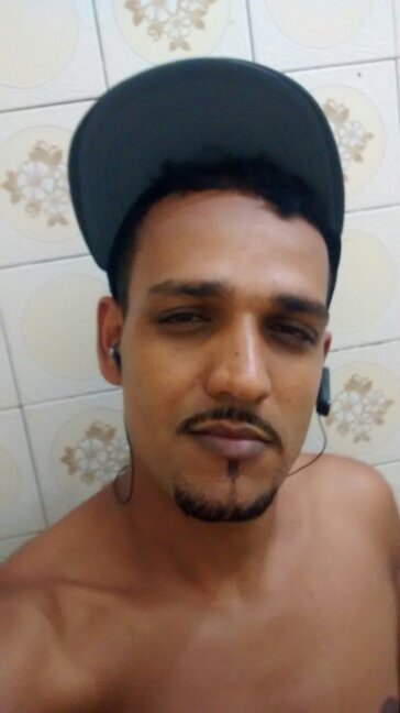 Dj,Modelo,Ator,ExBBB,Ex Chacrete #SQN kkkkk vem comigo que é vida Segue ai!!! :)