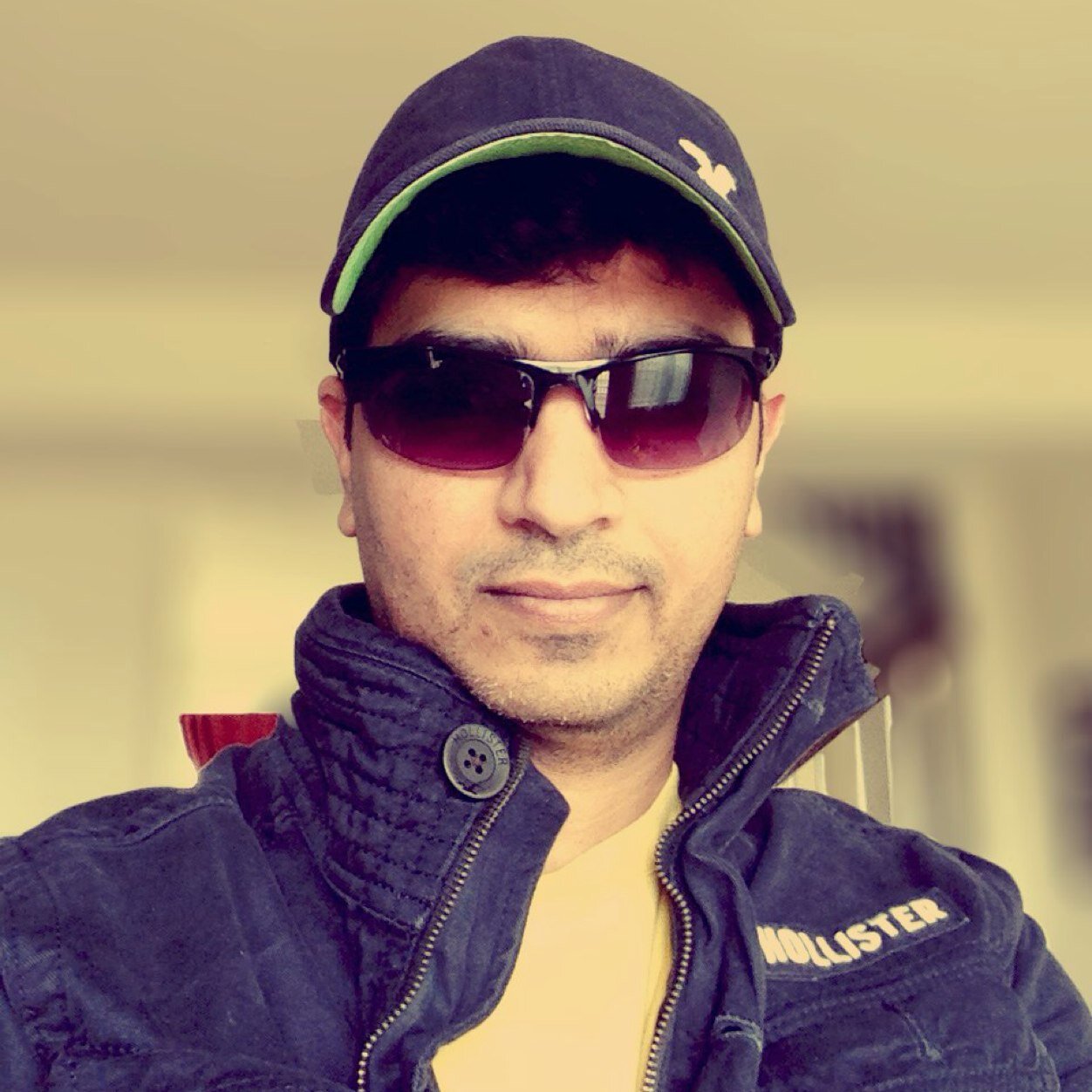 iamchirag's profile picture. 