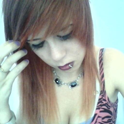 18|Huge fan of BMTH| AA| PTV| SWS|etc.