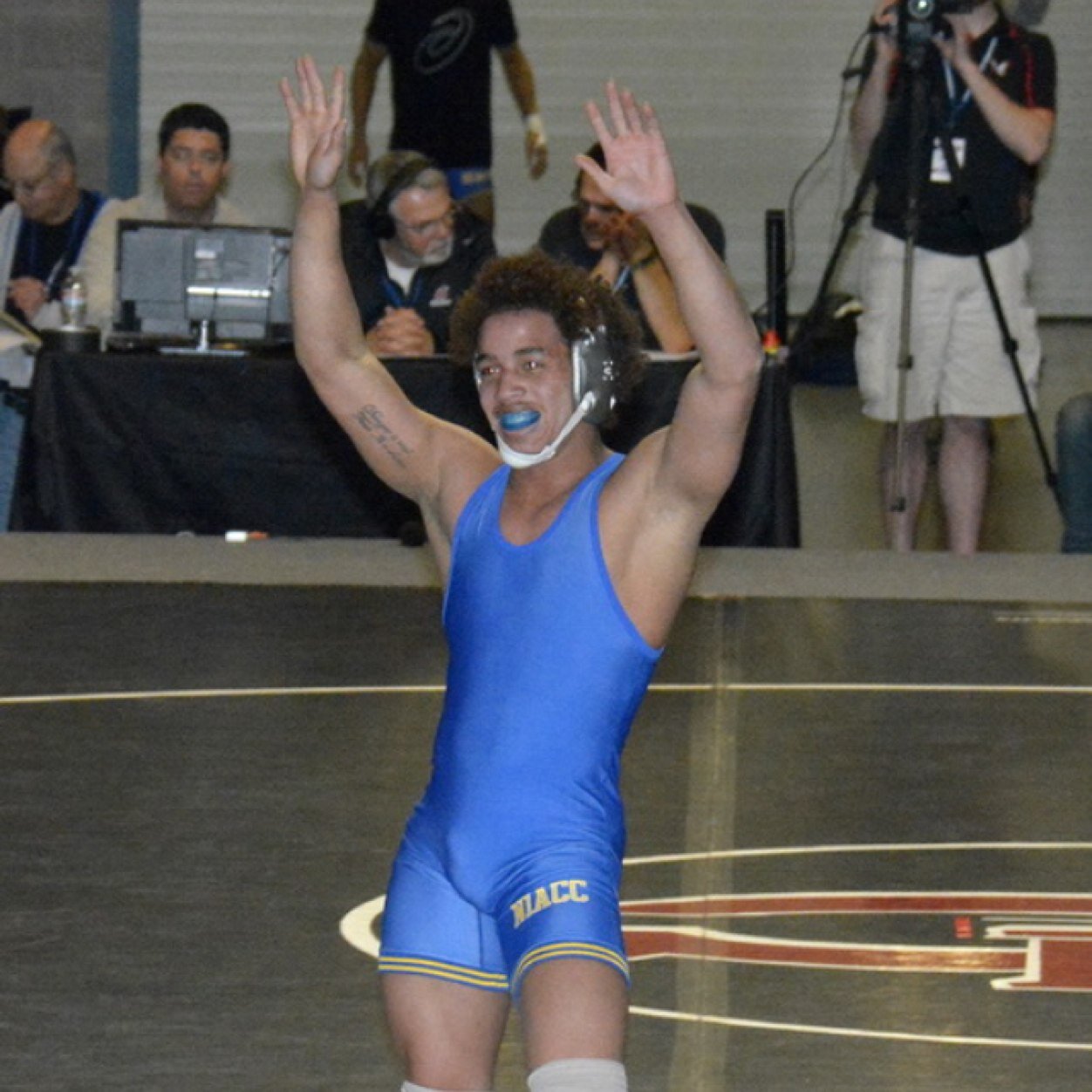 Danger is real, fear is a choice! 2x Njcaa national champ! #wrestling #addicted2win #drillorgetdrilled