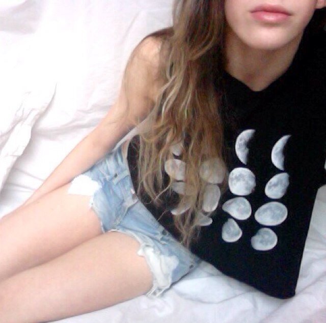 twistedxfaith's profile picture. I'm a walking travesty, but I'm smiling at everything