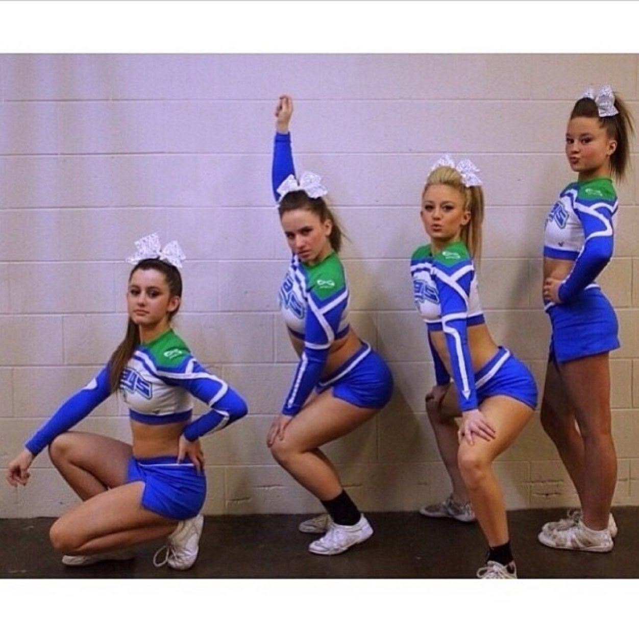 level 5 cheerleaders Created: 1-16-13 When in doubt twerk it out