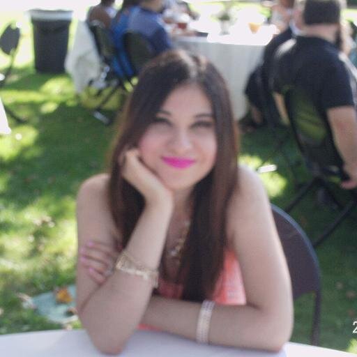 DanicaValeriaRJ's profile picture. God, Confidence, Style, Love, Life, Happiness, Friendship, Creativity.