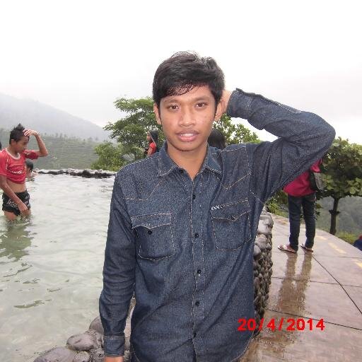 handsome|musics is my life|and many more, want to know me ?? just click the follow button