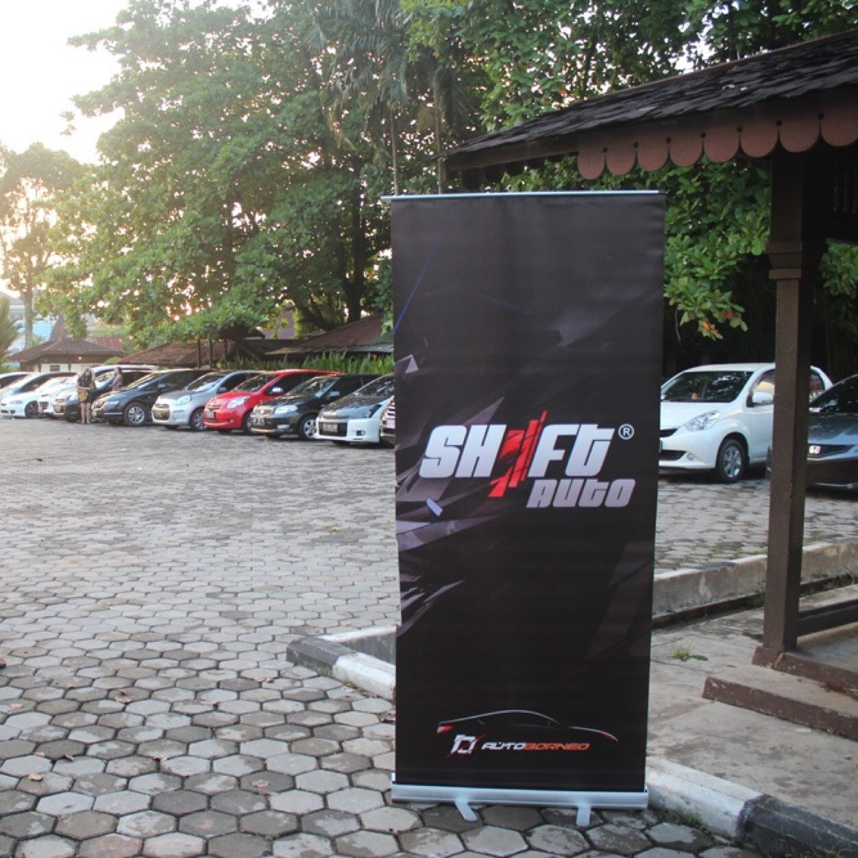 Official account of SH///FT Auto™Borneo facebook : http://t.co/qAlS2xZh6X instagram : @shiftautoborneo pin: 282139C4