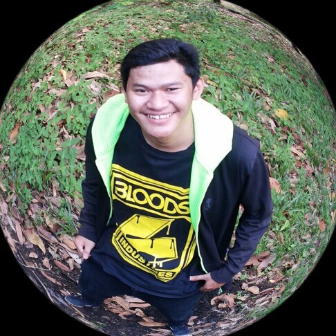 Kata maaf tidak dapat mengubah masa lalu yang menyakitkan tapi dengan kata maaf dapat membuat hari ini akan lebih indah dari hari-hari sebelumnya