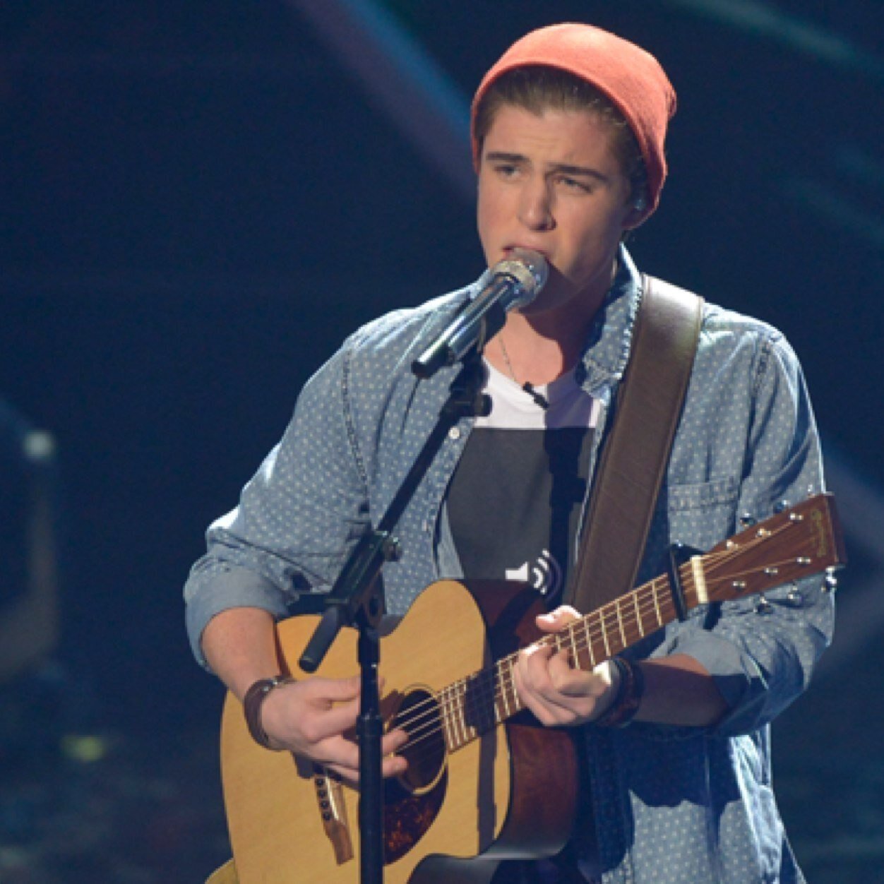Acoustic/Singer-songwriter/Performer American Idol season 13!
