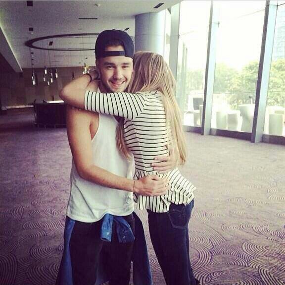I met Liam Fucking Payne in Bogota ♥ 25.04.14 Love youxx