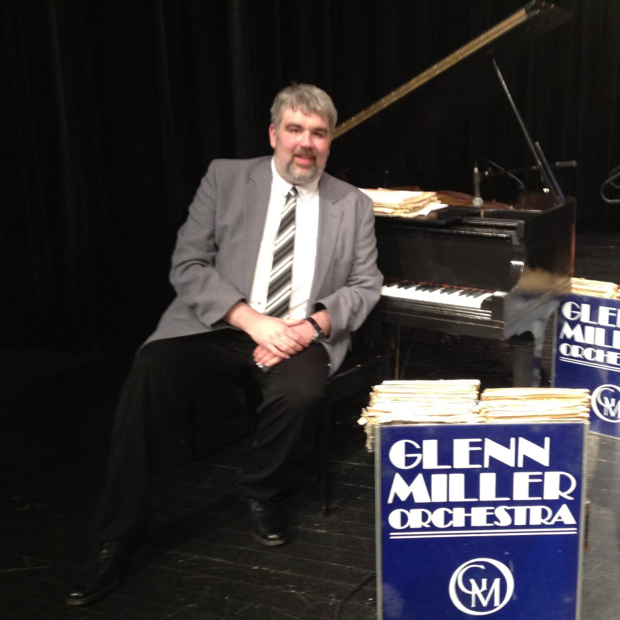 Performer/Educator/Church Organist/Choir Director/

PianistInAPinch@facebook.com