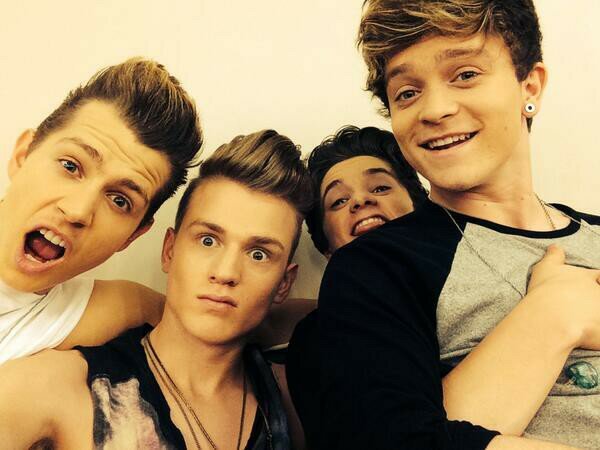 ●TheVamps●OneDirection●Harry styles❤❤❤❤❤