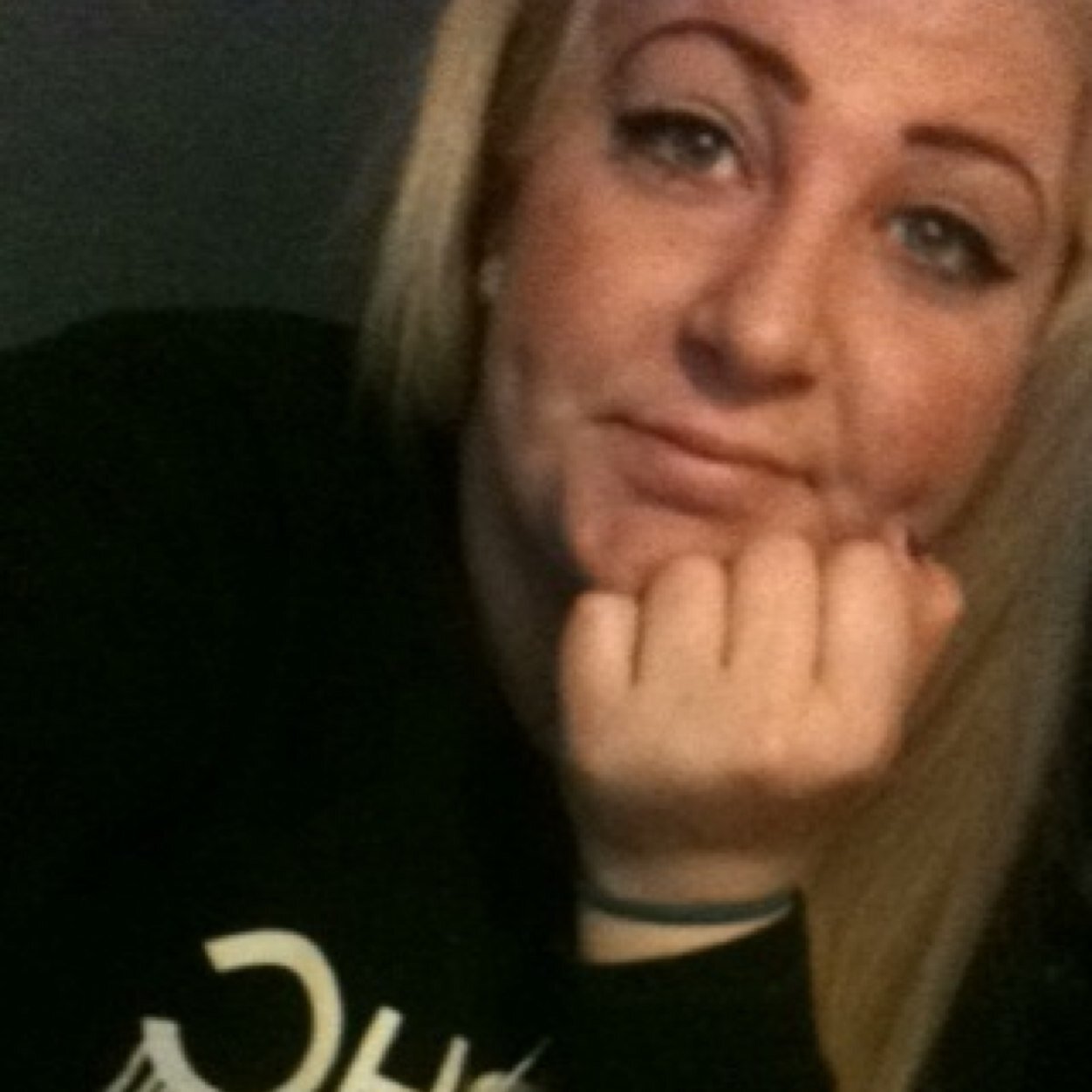 insta ; kissesnadinex snapp. ; kissesnadinex