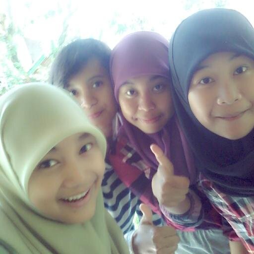 ayseani_IU's profile picture. I'am student at SMA N 1 Kaliwungu, my best friend is aisah, my hobby is reading.. Follow me thank's :-)