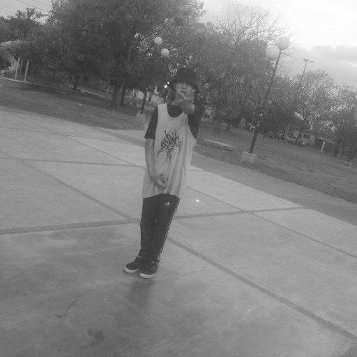 Juancru63342385's profile picture. 