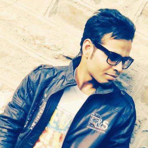 i m  so complicated...
